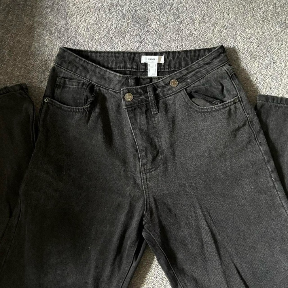 Black Forever 21 Jeans